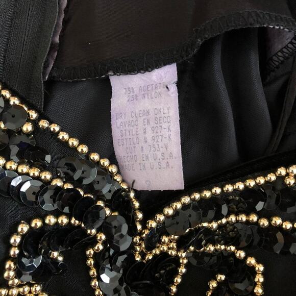 Black Velvet Evening Sheath Dress Above Knee Length Sleeveless Embellished Sz 9 - Picture 4 of 8